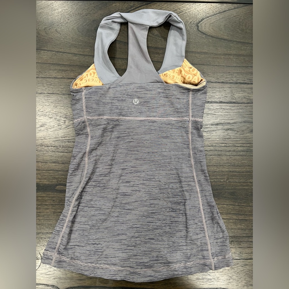 🩶✨Lululemon Athletica✨🩶Tank Top Gray
